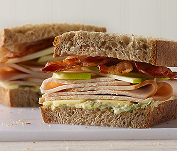 Turkey and Apple Sandwich